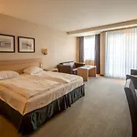 Aazaert By Wp 4* Blankenberge
