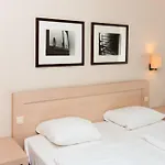Aazaert By Wp Hotel 4*