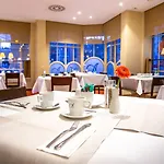 Hotel Aazaert By Wp