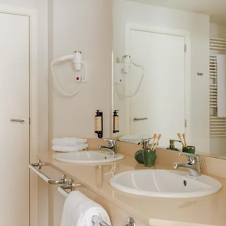 Aazaert By Wp 블랑켄베르크