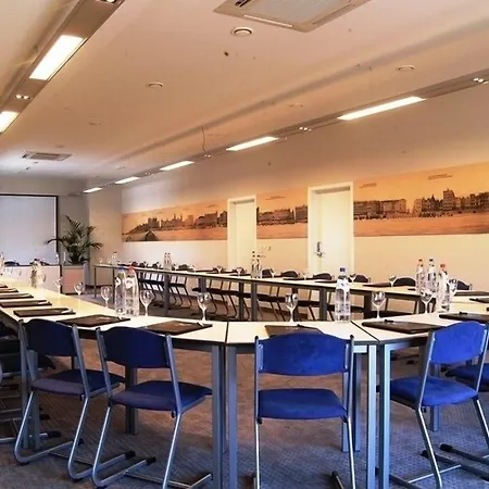 Hotel Aazaert By Wp