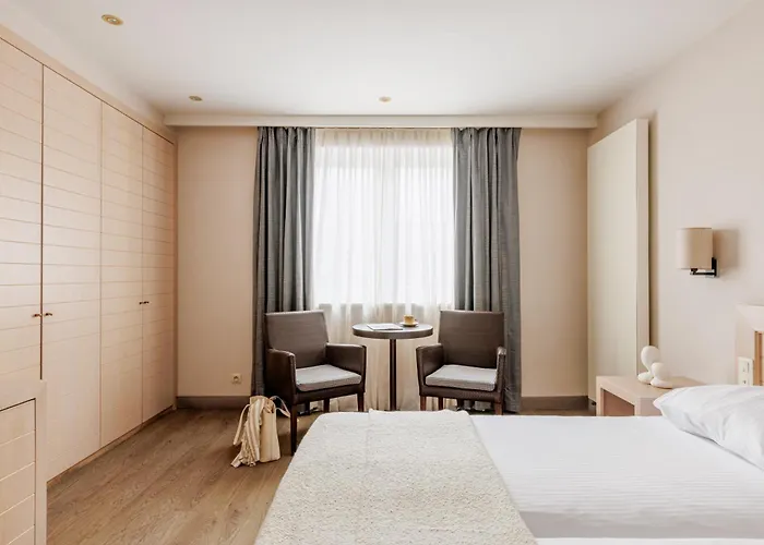 Aazaert By Wp Hotel 4*