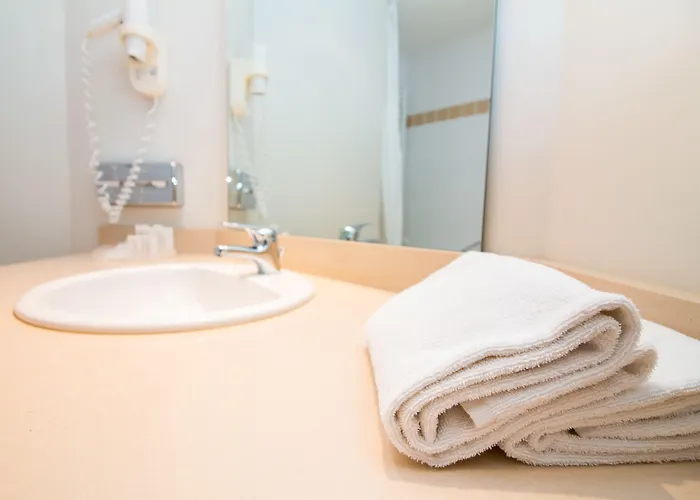 Aazaert By Wp 호텔 블랑켄베르크